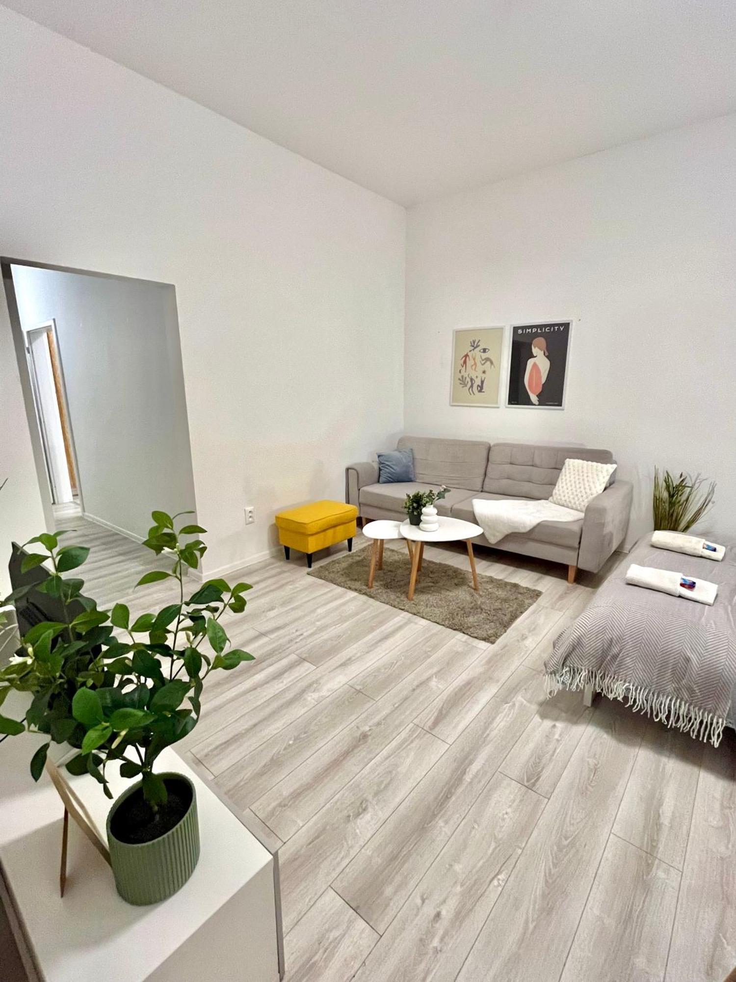 Apartment Robin - Old Town Bratysława Zewnętrze zdjęcie